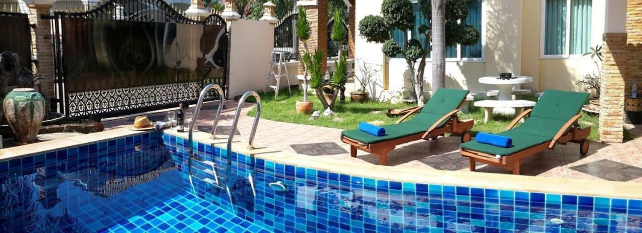 Yoch Pool Villa Паттая Екстер'єр фото